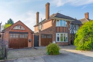 Knighton Road, Knighton, Leicester