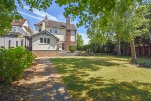 Link Road, South Knighton, Leicester